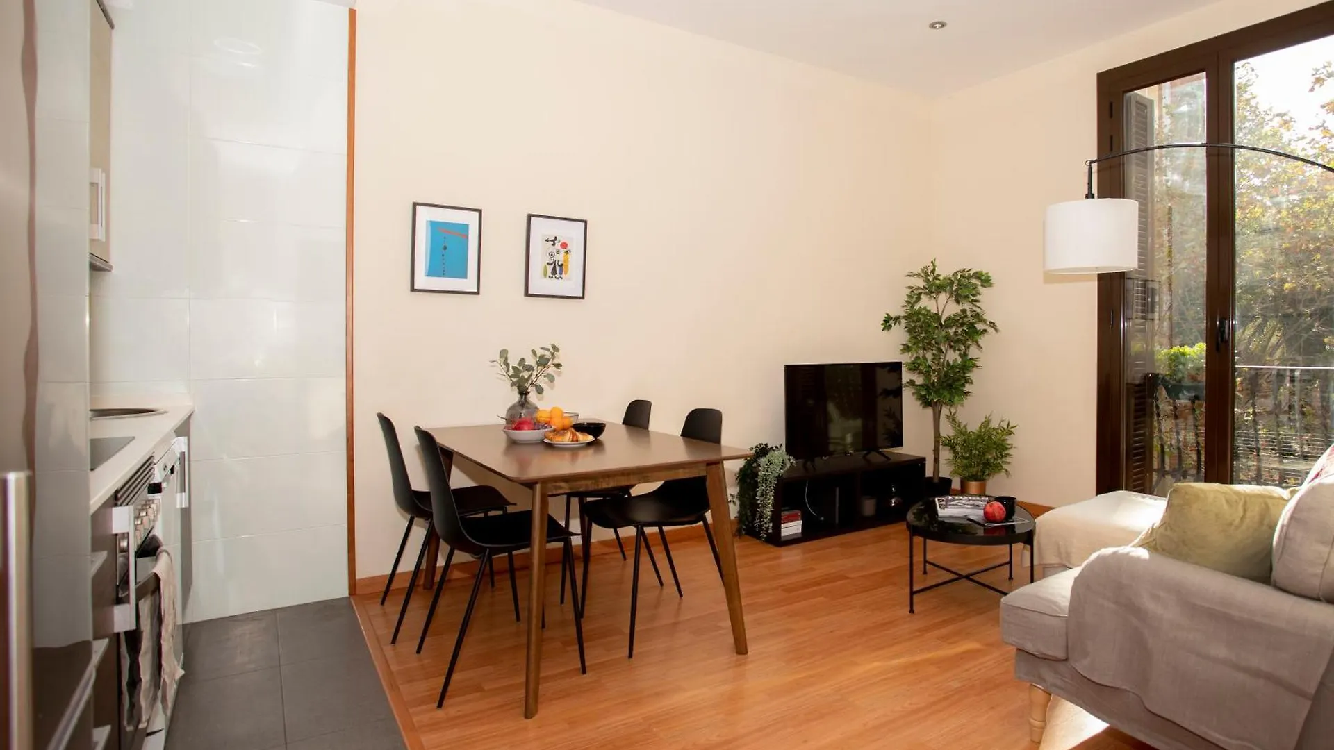 Radiant Vista Apartment Eixample Barcelona 0*,